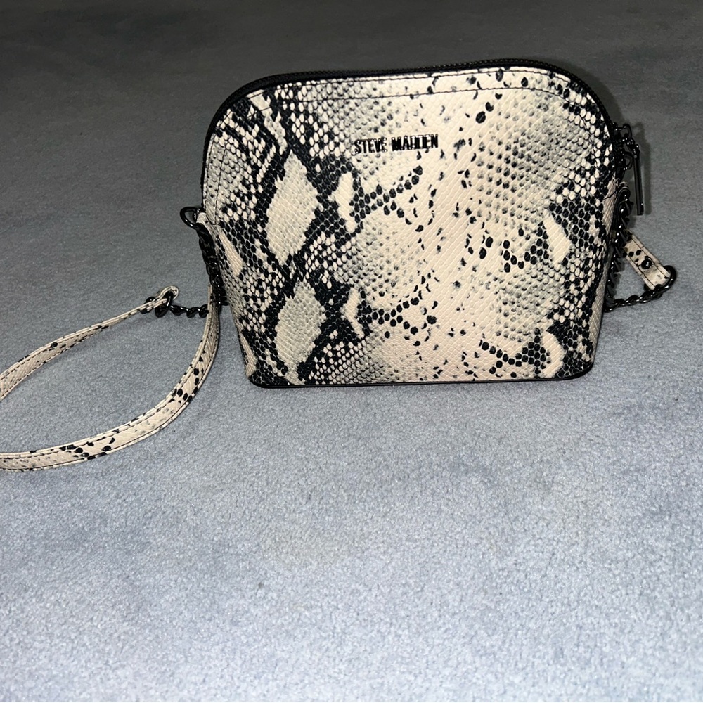 Steve Madden Black and Cream Snake Print Crossbody Bag